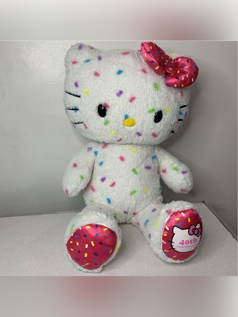 Build A Bear Sanrio Hello Kitty 40th Anniversary Plush Confetti Sprinkles W/Bow